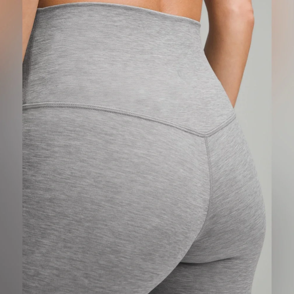 lululemon align high rise pants 25” - Picture 4 of 6